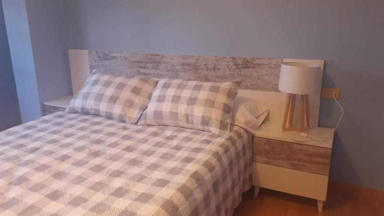 Apartamento Con Terraza En El Casco Historico Ourense Exterior foto